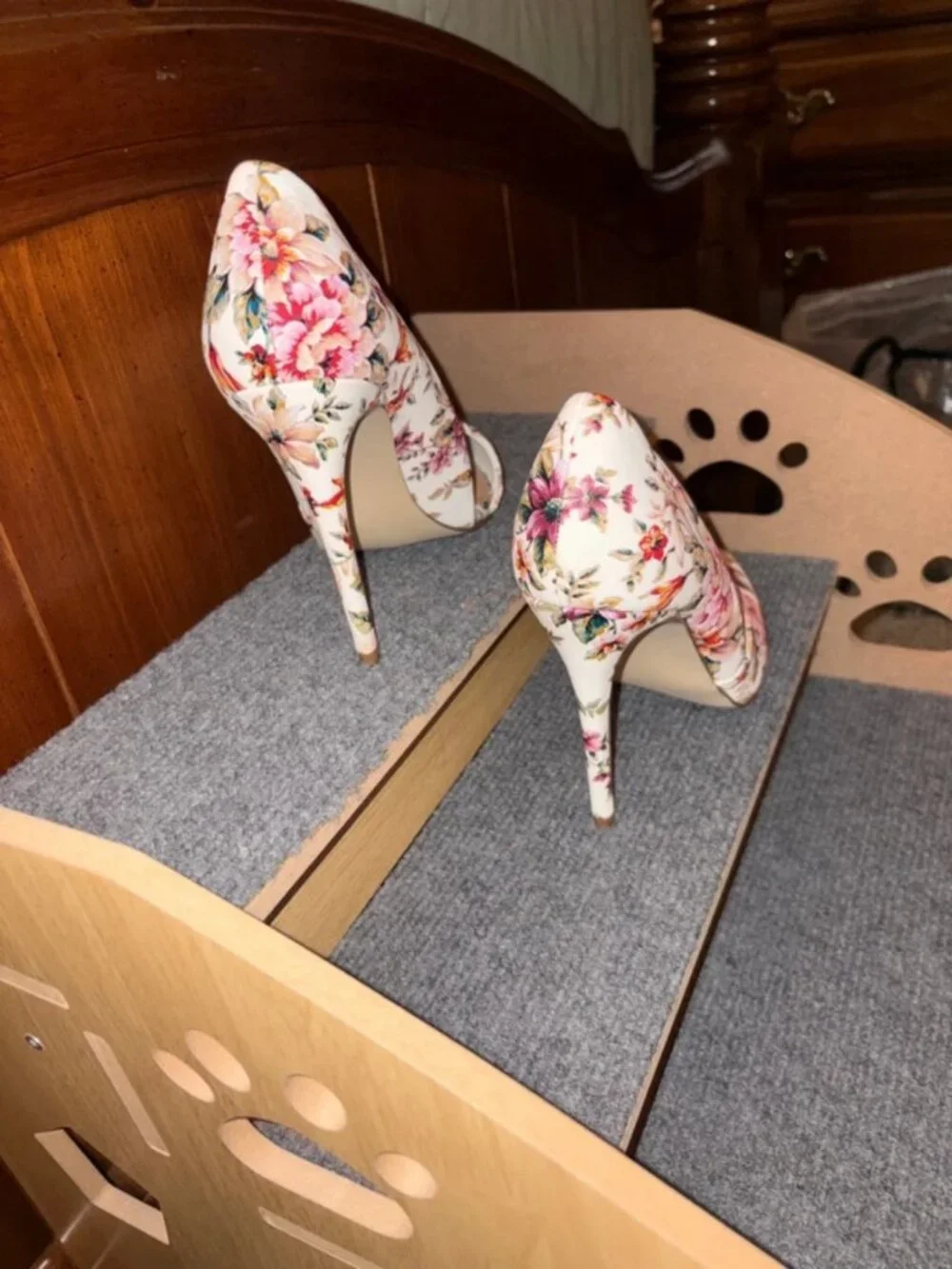 Shoe Dazzle spike heel